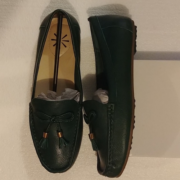 Isaac Mizrahi flats - Picture 2 of 3